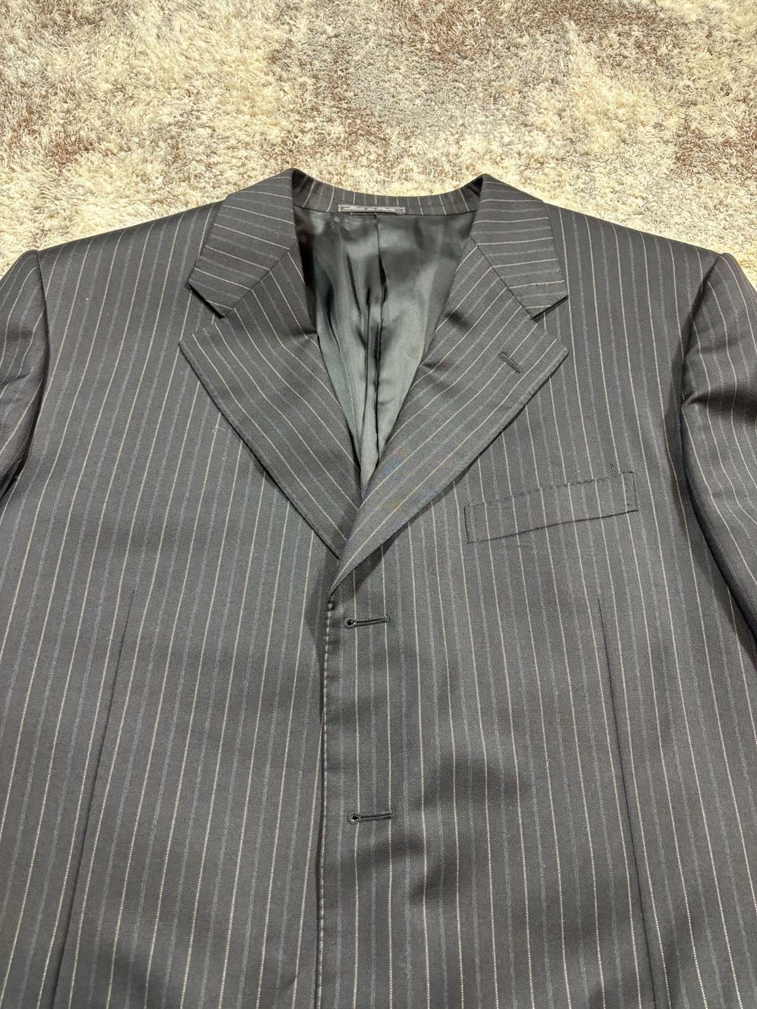Corneliani Pinstripe Virgin Wool Suit and pants Made in Italy size 56R 10