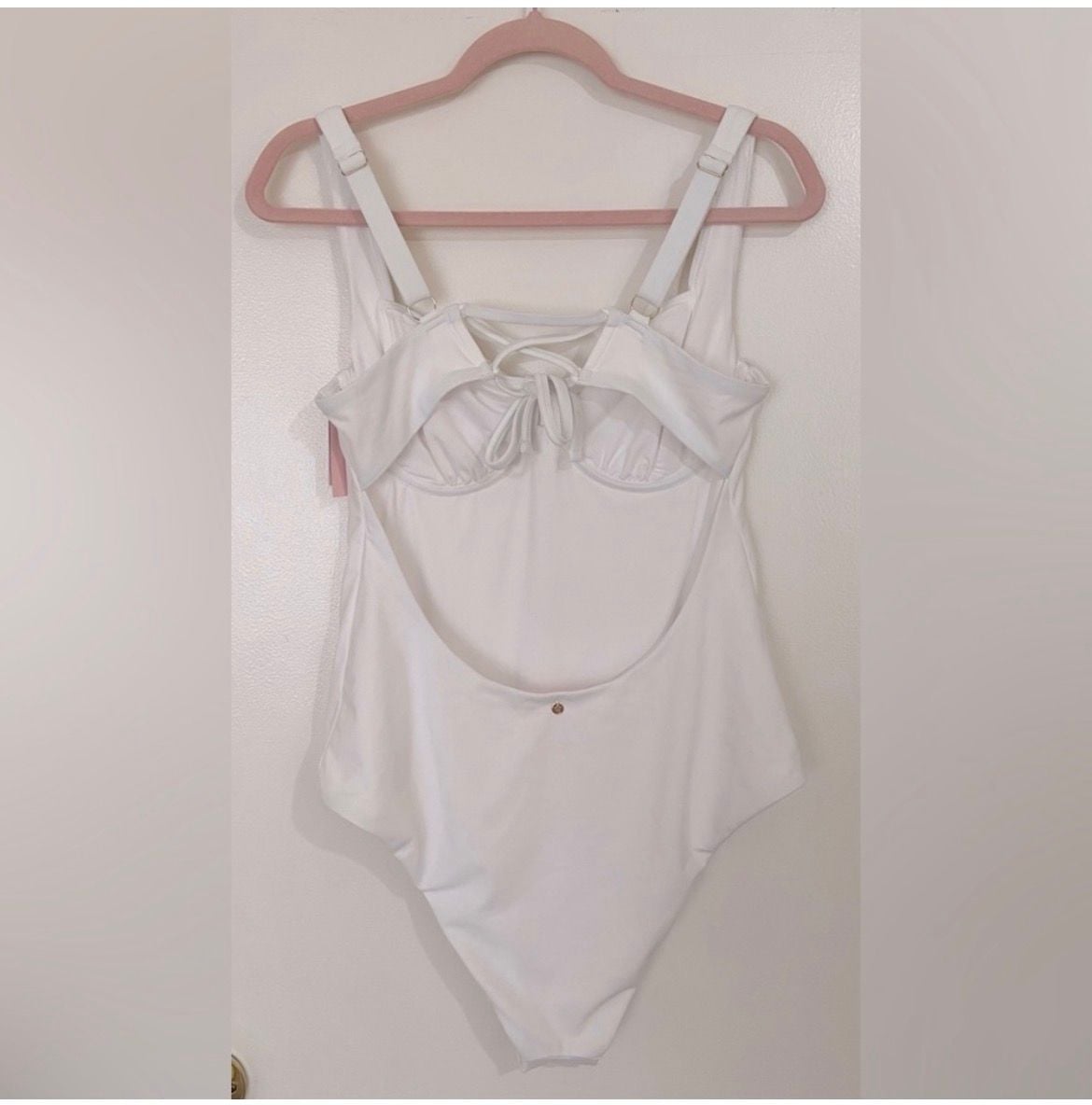 Victoria's Secret Swim Laced Back Underwire One-Piece Swimsuit 3
