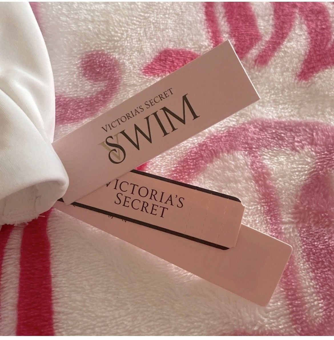 Victoria's Secret Swim Laced Back Underwire One-Piece Swimsuit 5