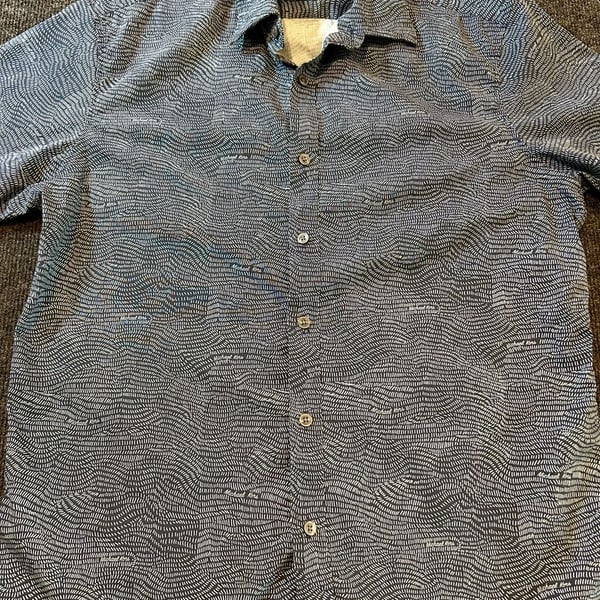 Michael Kors Men's Slim Fit Short Sleeve Button Down Shirt with Abstract Print