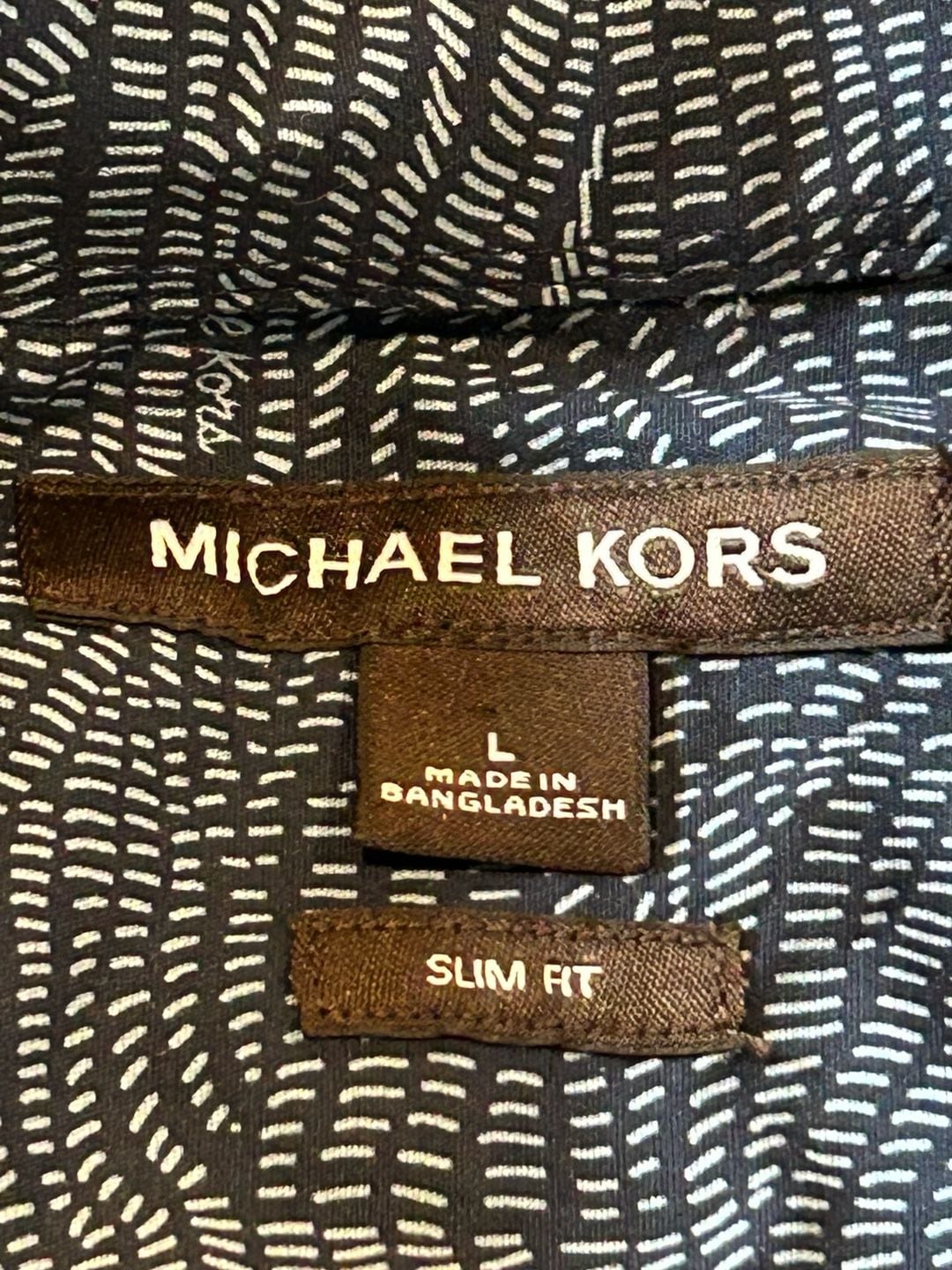 Michael Kors Men's Slim Fit Short Sleeve Button Down Shirt with Abstract Print 4