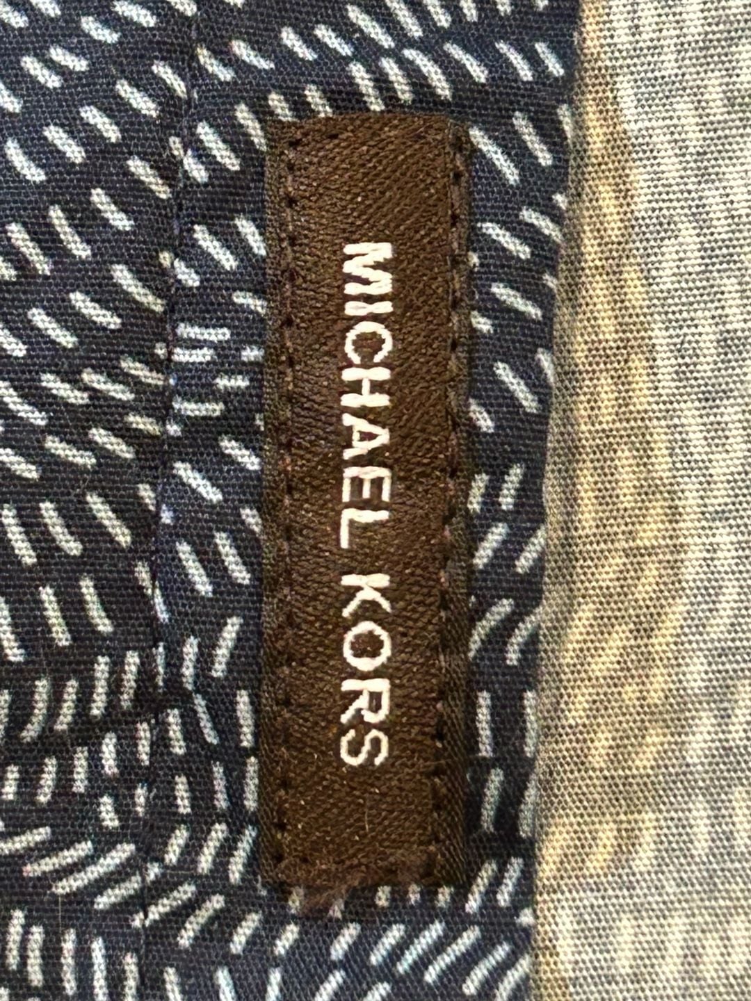 Michael Kors Men's Slim Fit Short Sleeve Button Down Shirt with Abstract Print 6