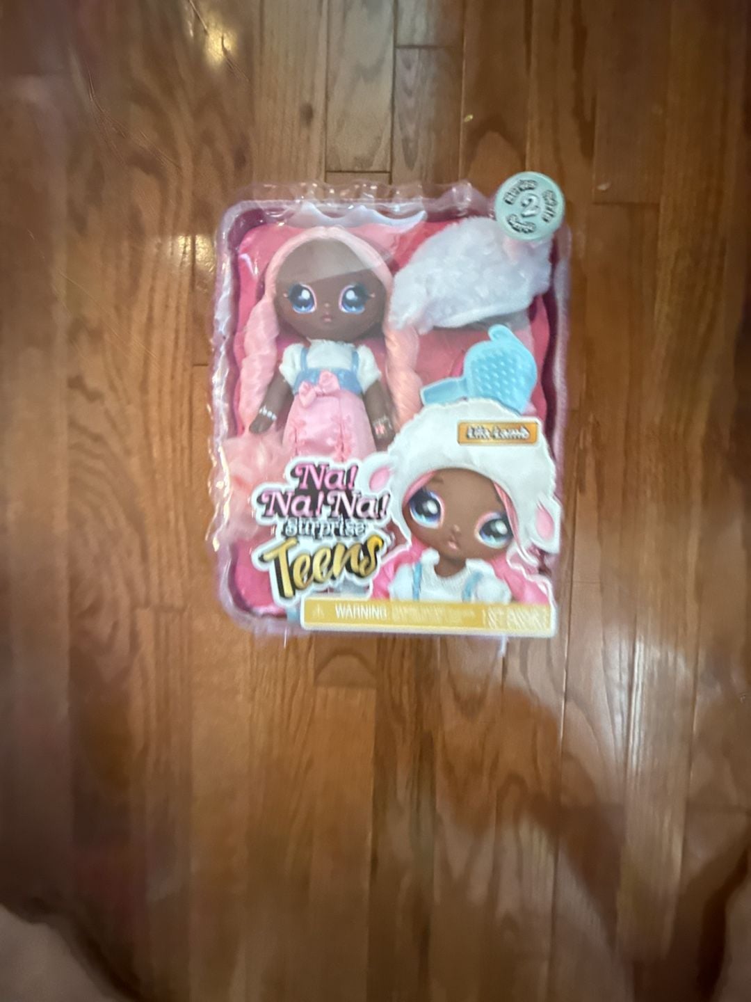Na! Na! Na! Surprise Teens Lila Lamb Series 2 Fashion Doll 1