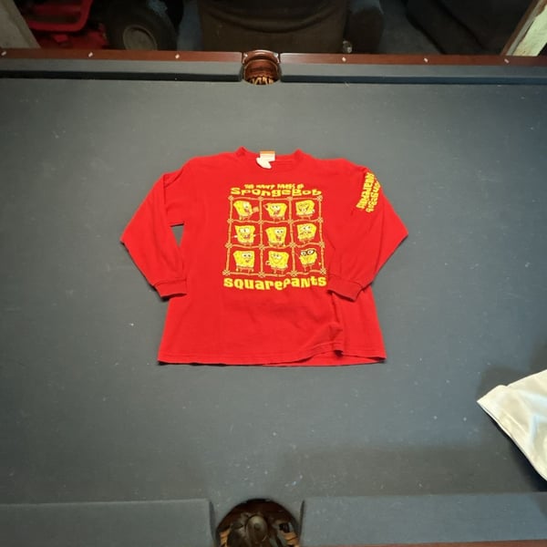Vintage 2002 Nickelodeon SpongeBob SquarePants 'Many Faces' Long Sleeve Graphic T-Shirt