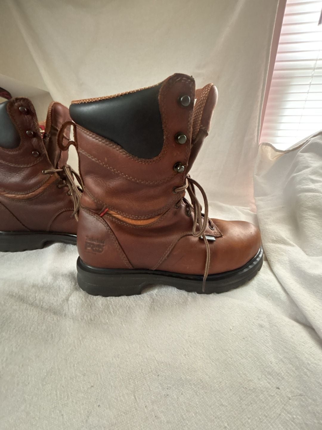 Timberland PRO TiTAN 8-Inch Alloy Toe Waterproof Work Boots 8