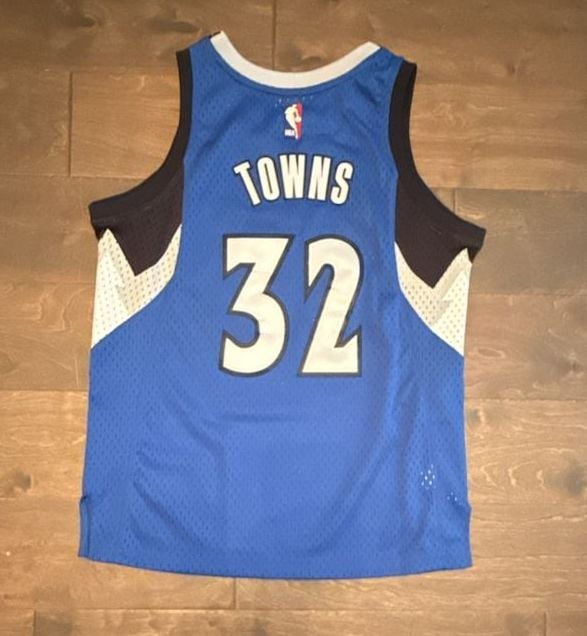 Youth Mitchell & Ness Timberwolves 15-16 Karl-Anthony Towns #32 Jersey 5