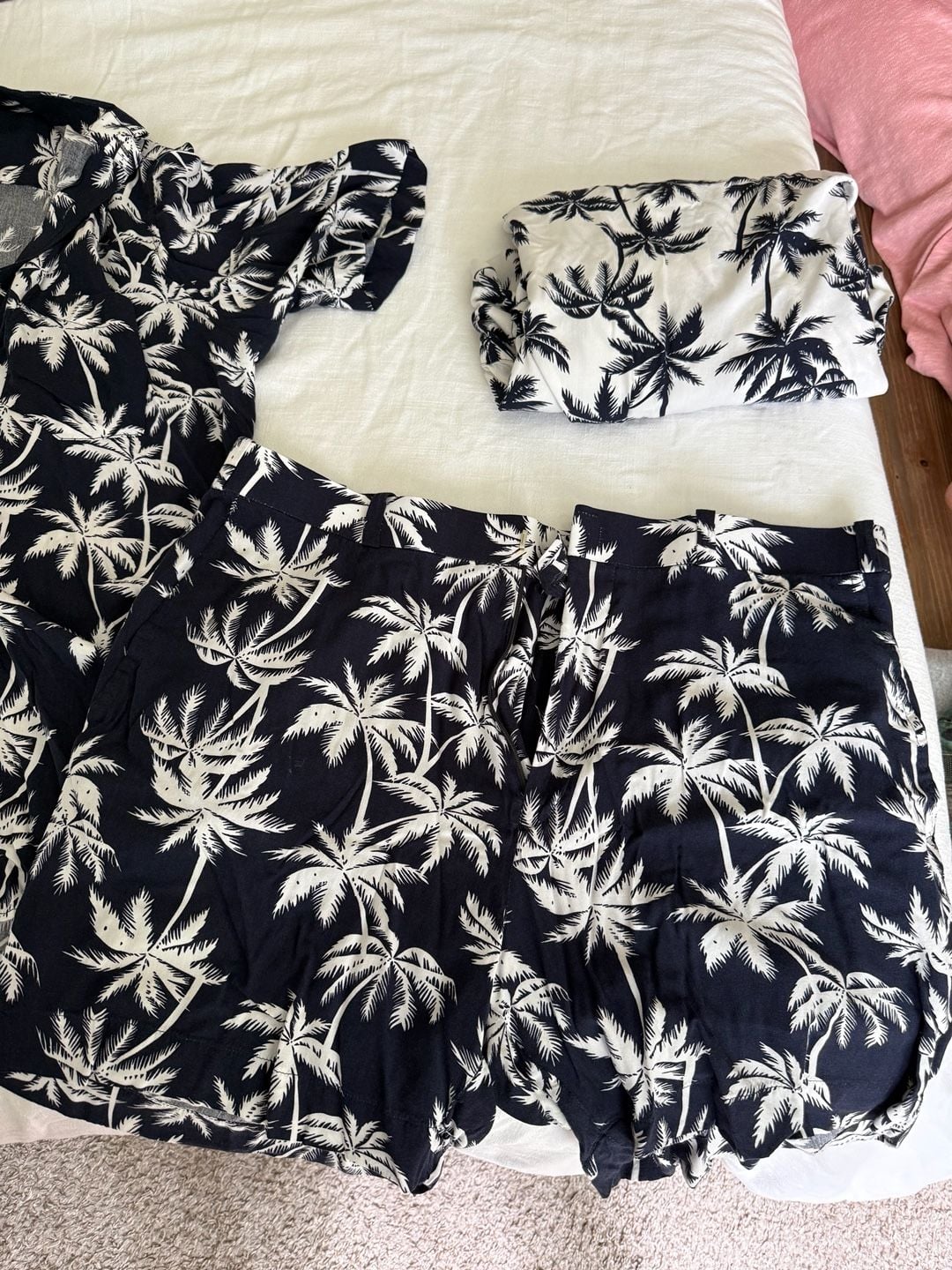 Men's Custom Made Navy and White Palm Tree Print Tropical Hawaiian Two-Piece Shirt and Shorts Set 3