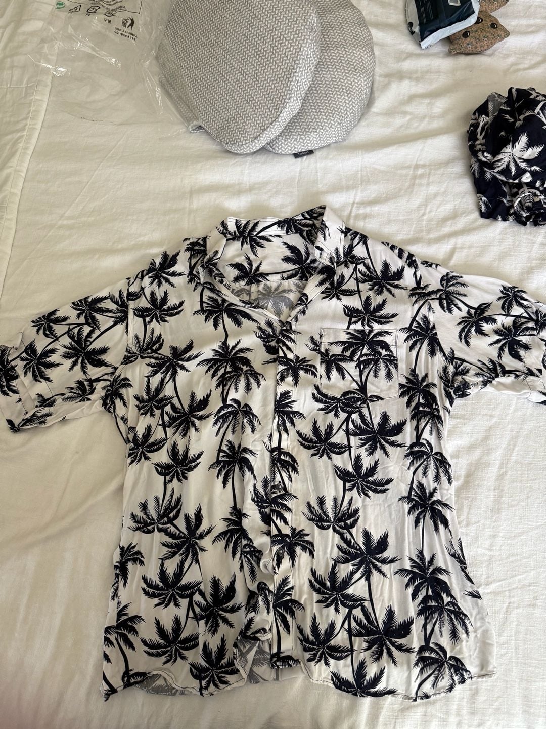 Men's Custom Made Navy and White Palm Tree Print Tropical Hawaiian Two-Piece Shirt and Shorts Set 6