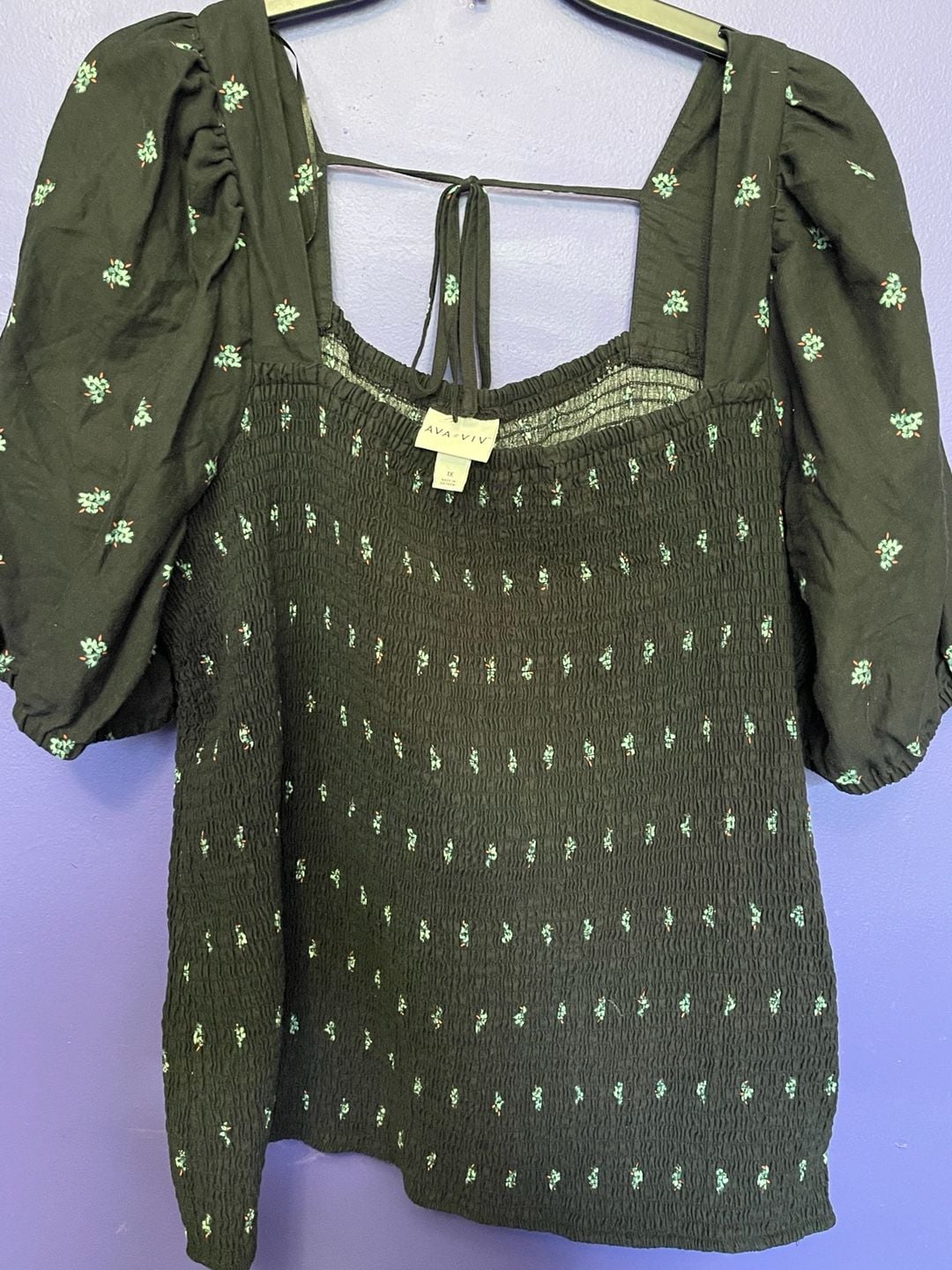 Ava & Viv Women's Black Floral Print Smocked Square Neck Top 2