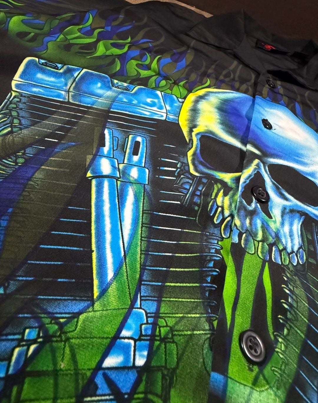 Y2K Skull Engine Green&Blue Flames Button-Up 6