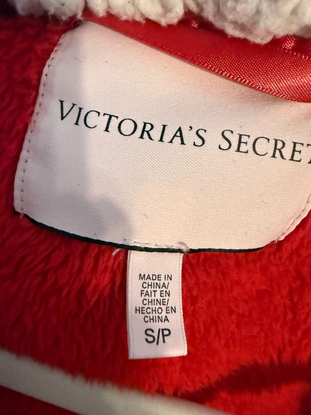 Victoria's Secret VS Logo Plush Sherpa Lined Hooded Robe in Red 4