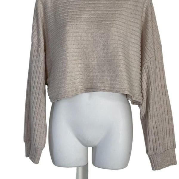 Hyfve Ribbed Mock Neck Cropped Long Sleeve Sweater