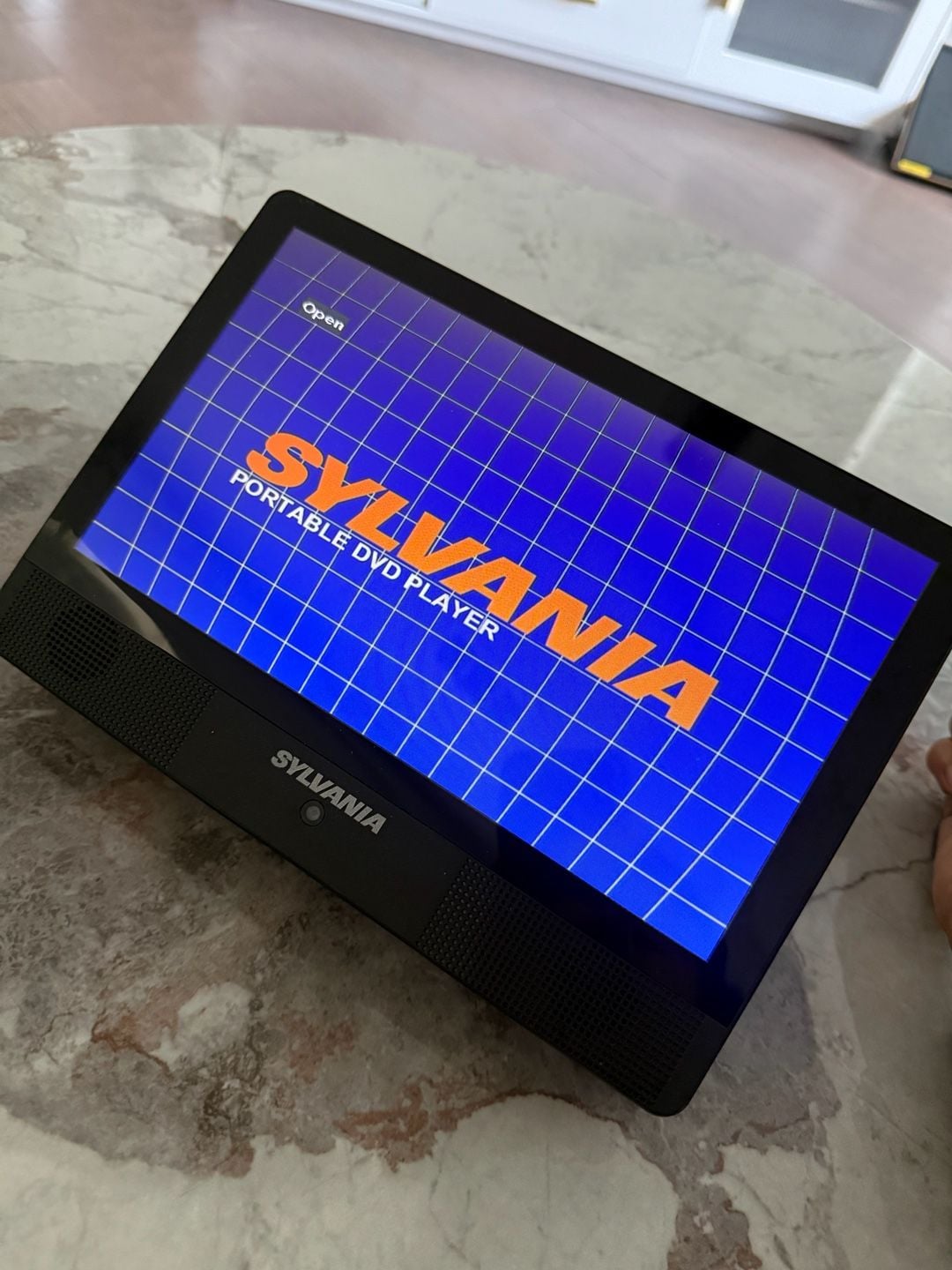 Sylvania 10.1-inch Tablet and Portable DVD Player Combo, Model SLTDVD1024 tested! 3