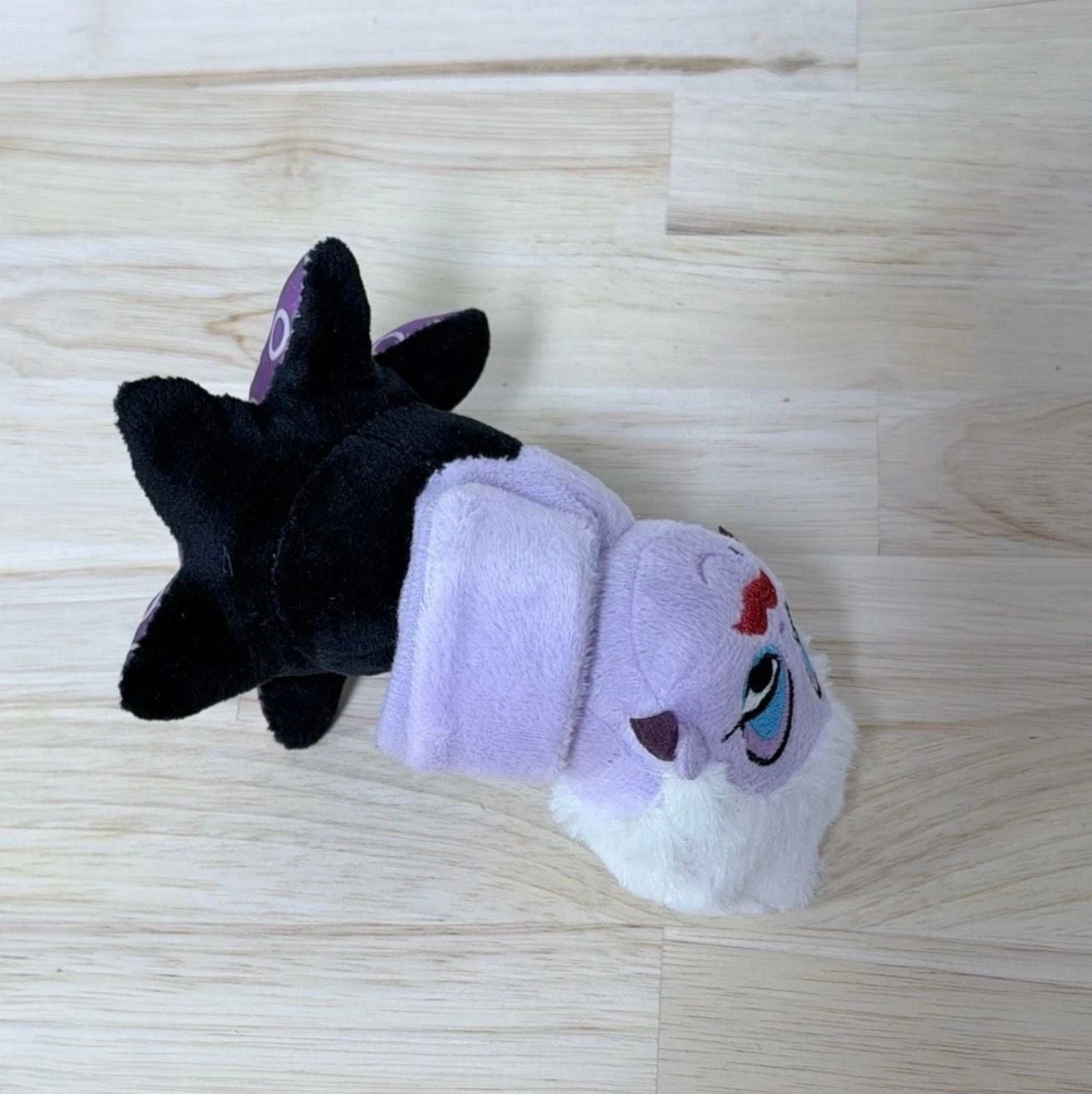 Disney Villains Ursula Cutie Cuff Plush Bracelet 2
