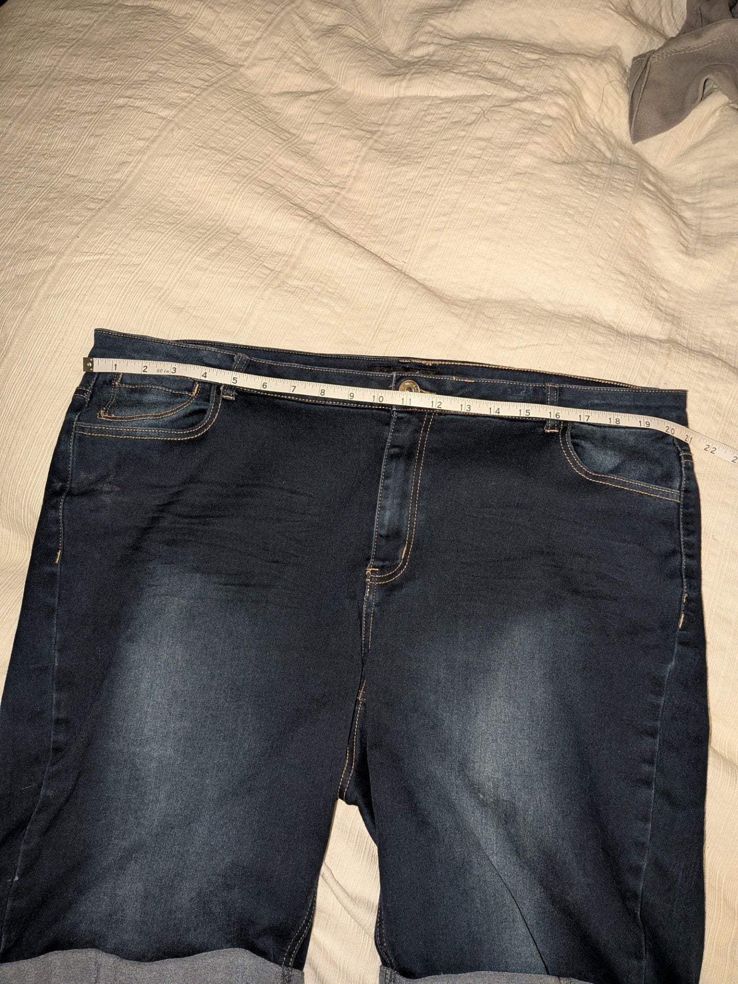 Morgan & Walker Women's Plus Size Size 20 Rolled Cuff Denim Bermuda Shorts 3