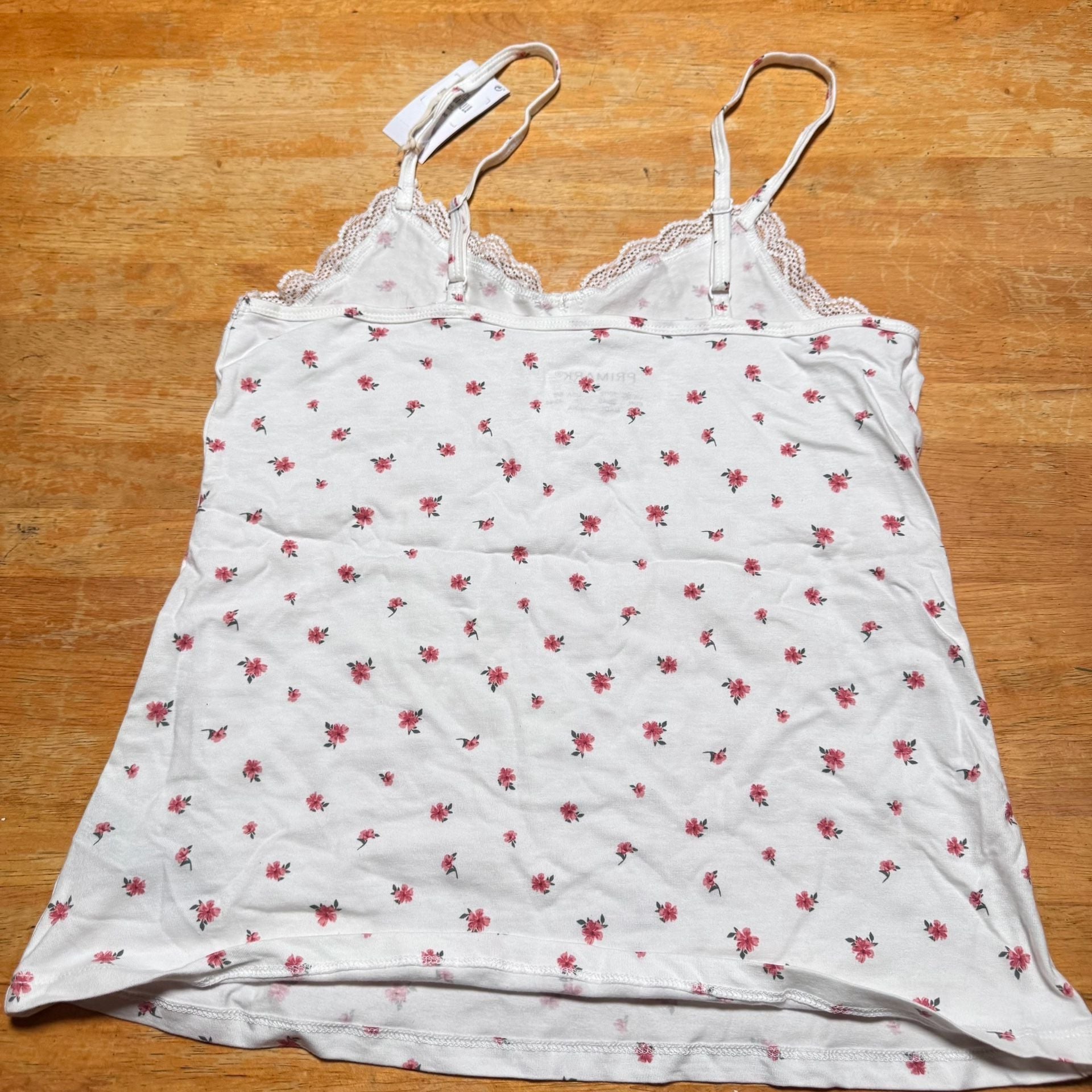 Primark White Floral Ditsy Print Lace Trim Pajama Cami and Short Set 8