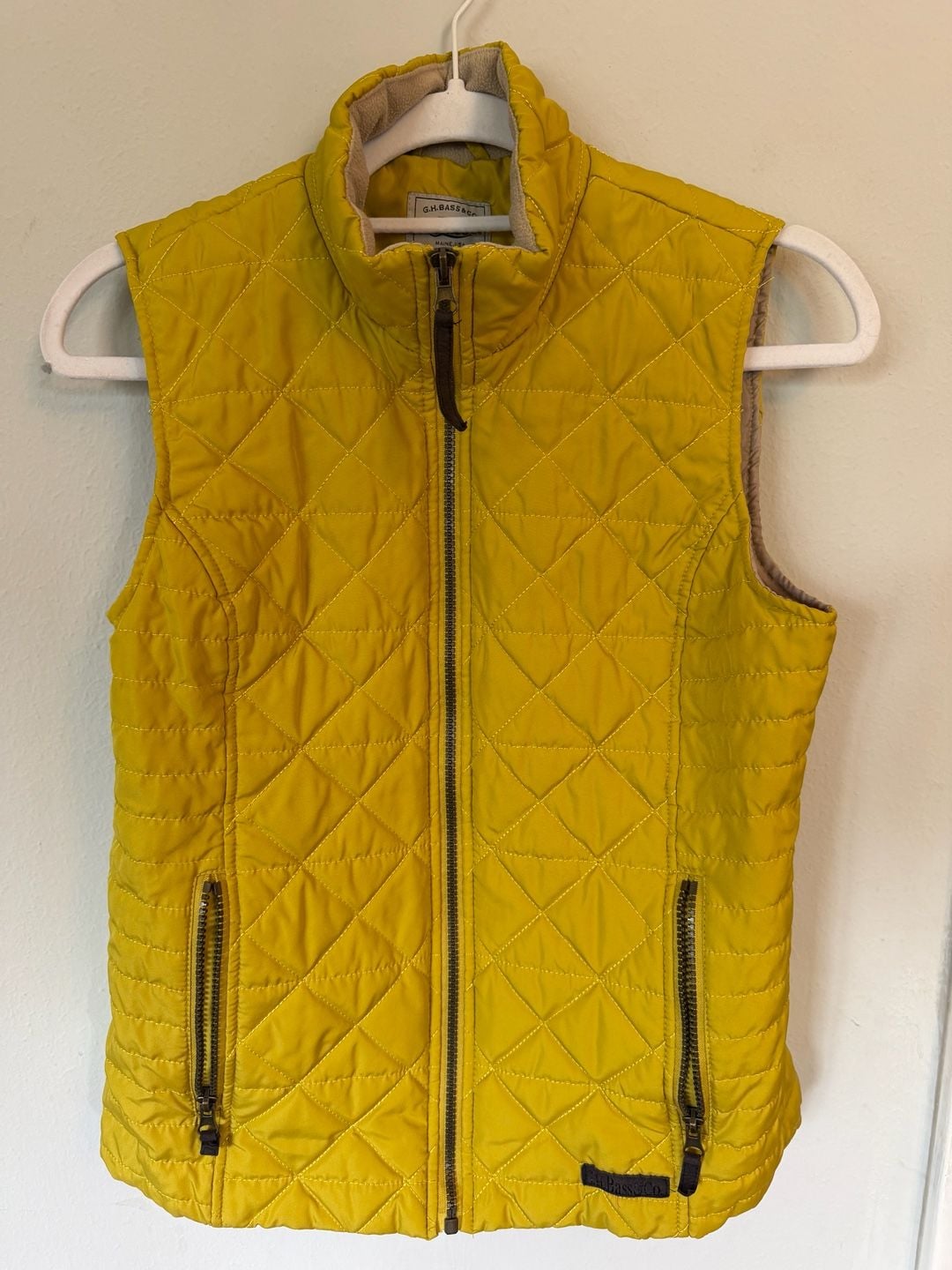 G.H. Bass & Co. Women's Mustard Yellow Diamond Quilted Zip Front Vest 3