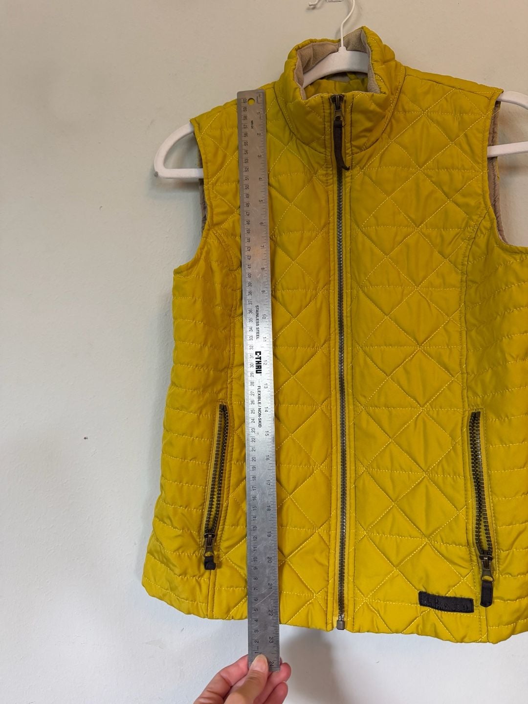G.H. Bass & Co. Women's Mustard Yellow Diamond Quilted Zip Front Vest 4