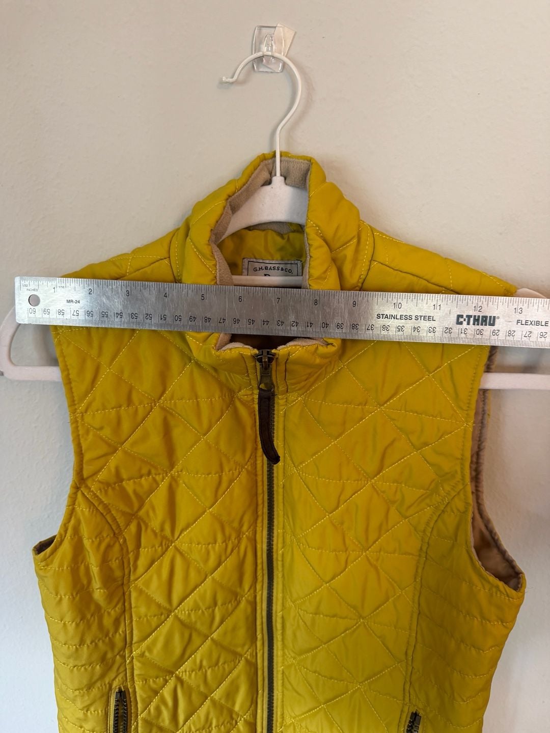 G.H. Bass & Co. Women's Mustard Yellow Diamond Quilted Zip Front Vest 5