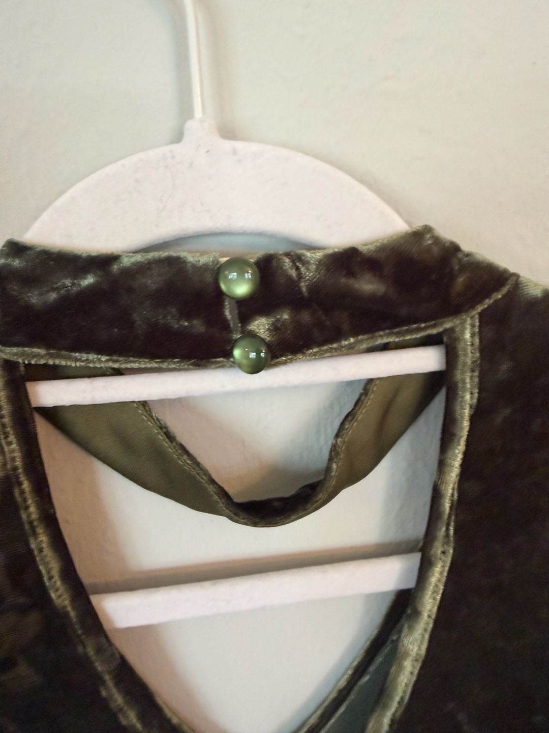 A. Byer Olive Green Crushed Velvet Sleeveless Mock Neck Tank Top 7