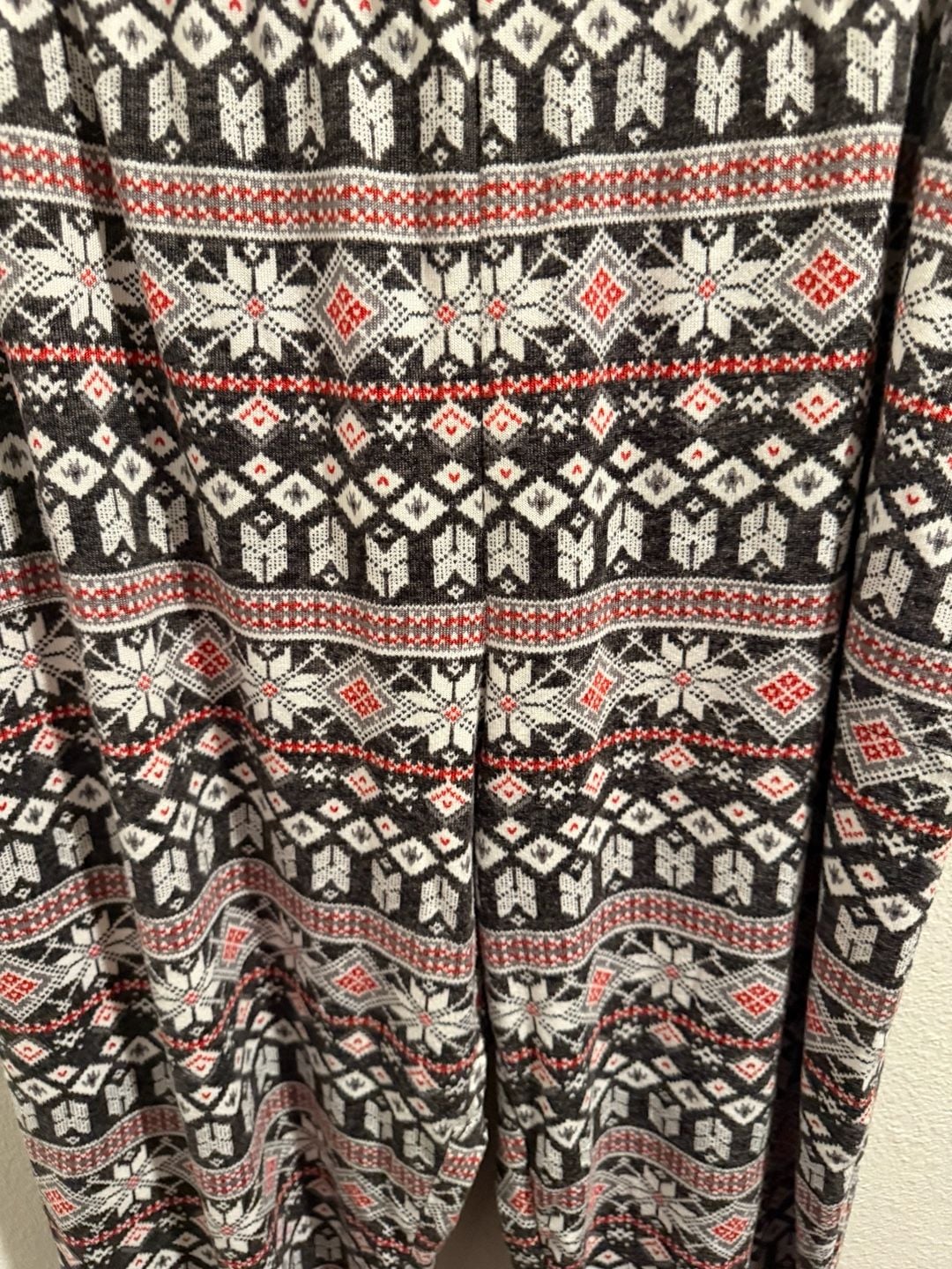 Cuddl Duds 2-Piece Fair Isle Knit Pajama Set 10