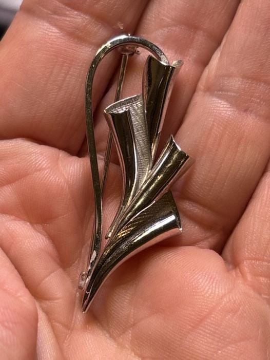 Vintage M.C. Earl Modernist Cattails and Leaves Sterling Silver Brooch 1