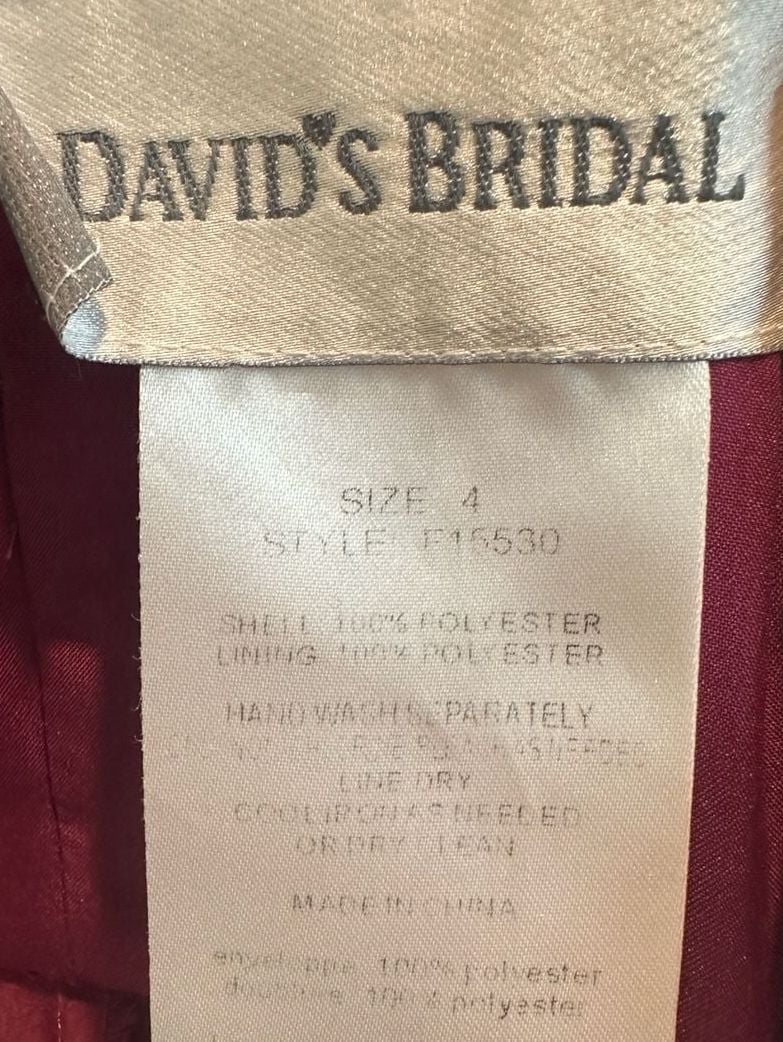 Berry Burgundy Chiffon V-Neck Pleated Formal Bridesmaid Evening Gown Size 4  8