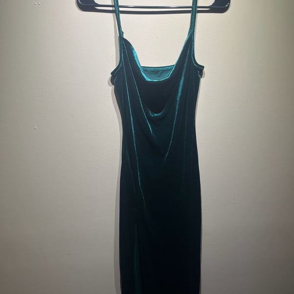 Cowl Neck Side Slit Velvet Cami Midi Dress in Dark Green