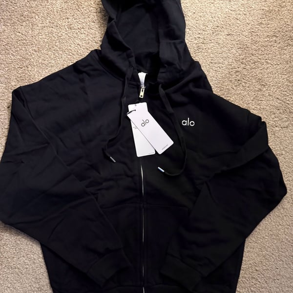 Alo Yoga Accolade Full Zip Hoodie in Black size Large