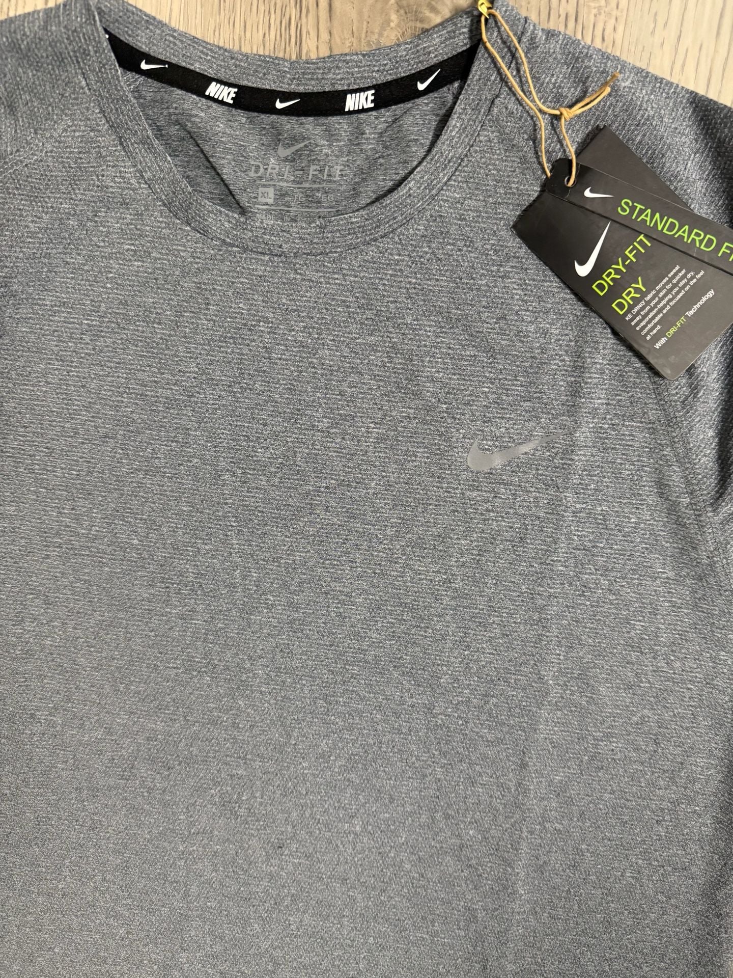 Nike Men's Dri-FIT Heathered Training T-Shirt and Athletic Shorts Co-ord Set Size XL 3