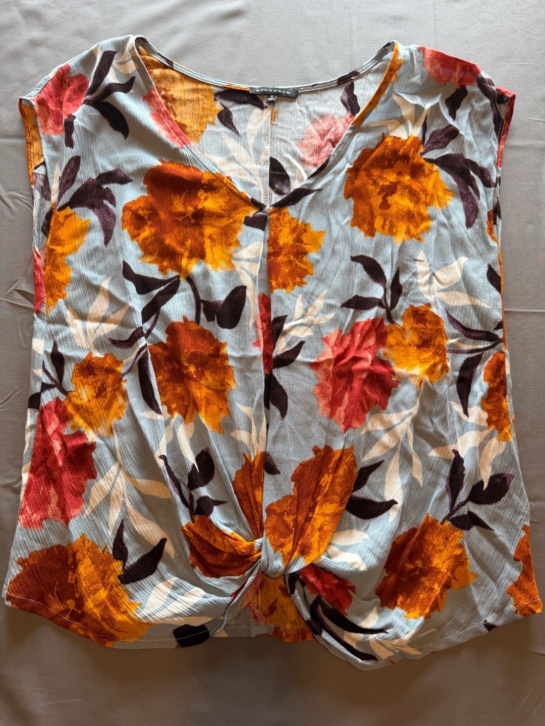 Staccato Women's Floral Print Sleeveless V-Neck Front Twist Blouse 2