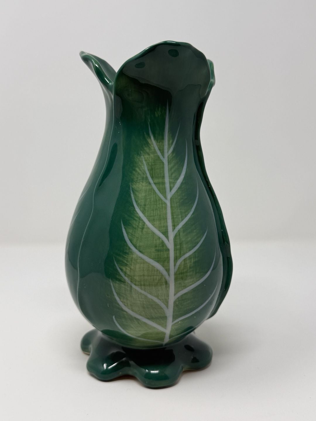 Threshold Ceramic Cabbage Leaf Decorative Vase 1