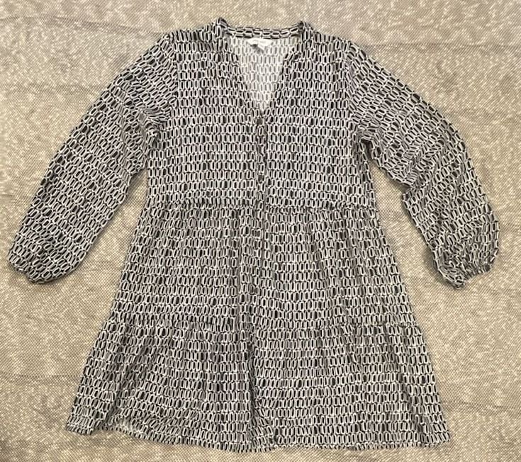 Nine West Black & White Oversized Geometric Print V-Neck Tiered Mini Dress 2