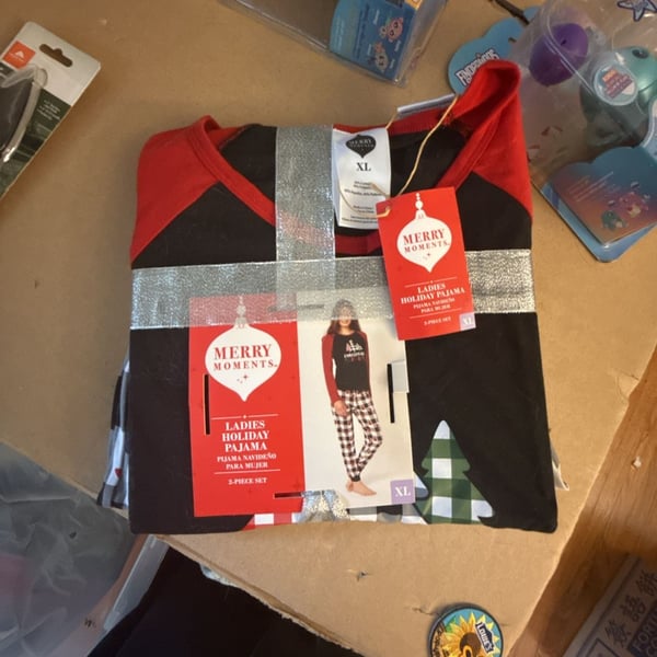 Merry Moments Ladies Holiday 2-Piece Pajama Set (Size XL)