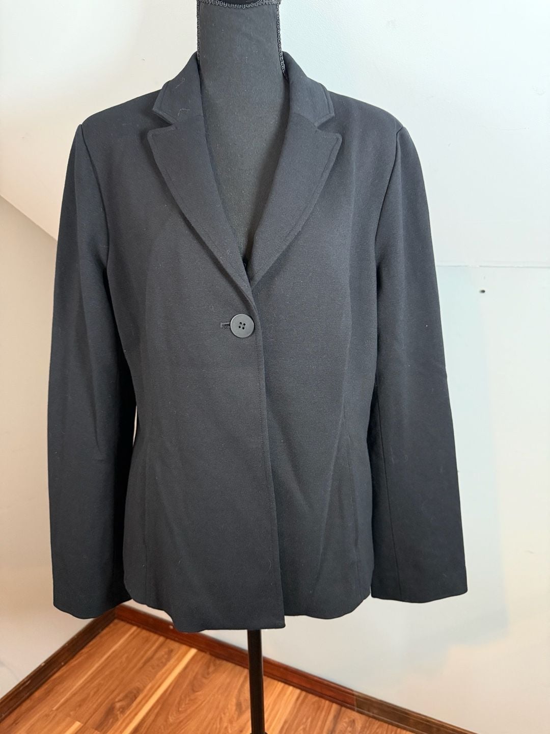 Eileen Fisher Women's Black Single Button Knit Blazer 2