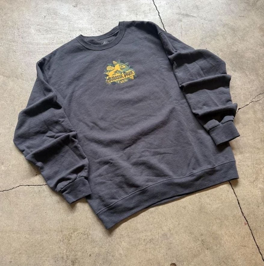 Jurassic Park Graphic Print Crewneck Sweatshirt 2