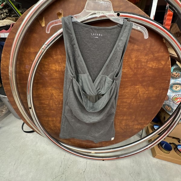 Lalabu Soothe Shirt Baby Wearing Tank Top Gray