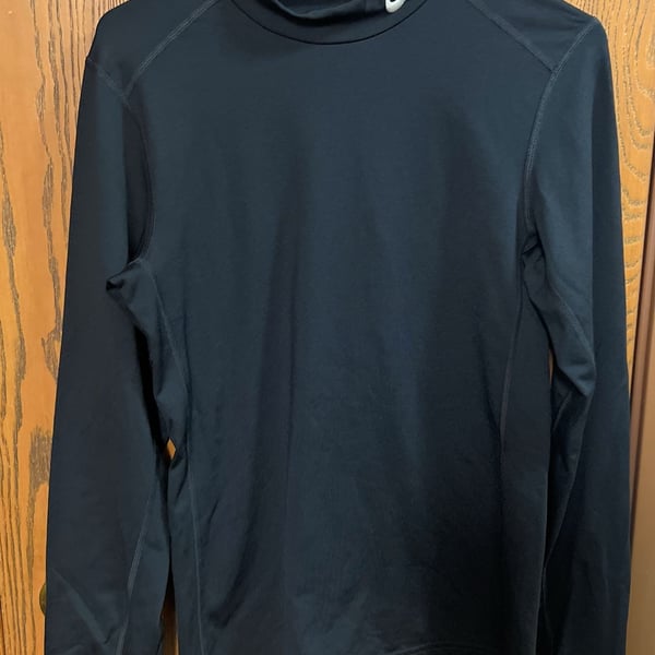 Nike Dri-FIT Fitted Long Sleeve Mock Neck Baselayer Shirt
