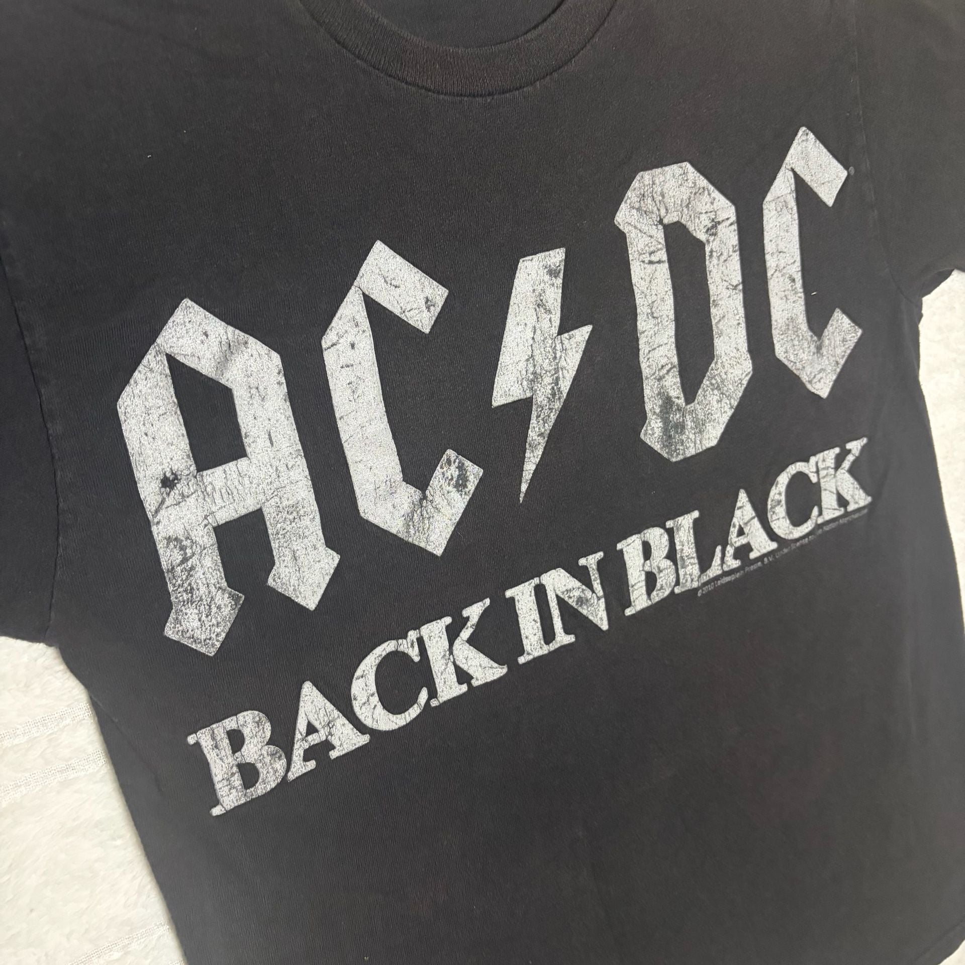 AC/DC Back In Black 2010 Band Tour Graphic T-Shirt 3