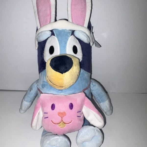 Bluey Easter Bunny Plush with Bunny Bag Accessory