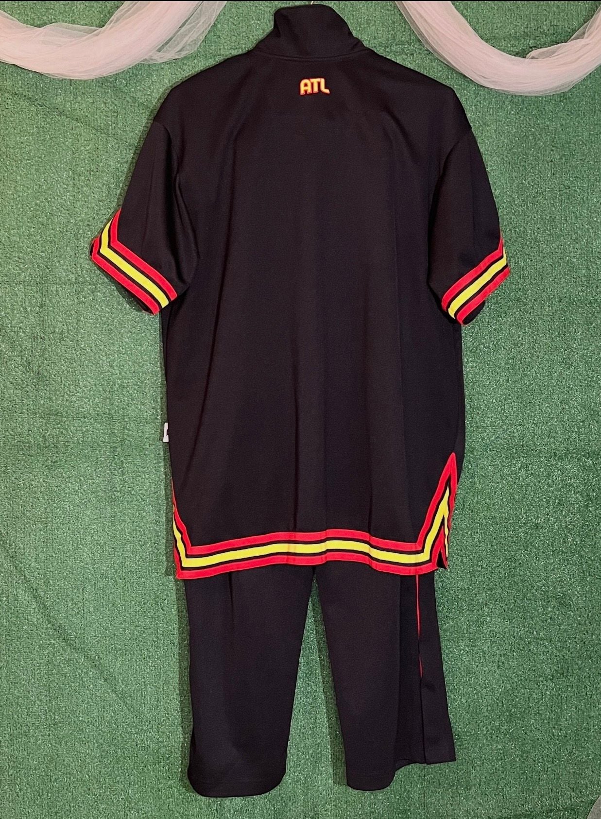 Vintage Nike 1974 Atl Hawks Rewind NBA Warm-Up Button-Down Shirt and Pants Set 6