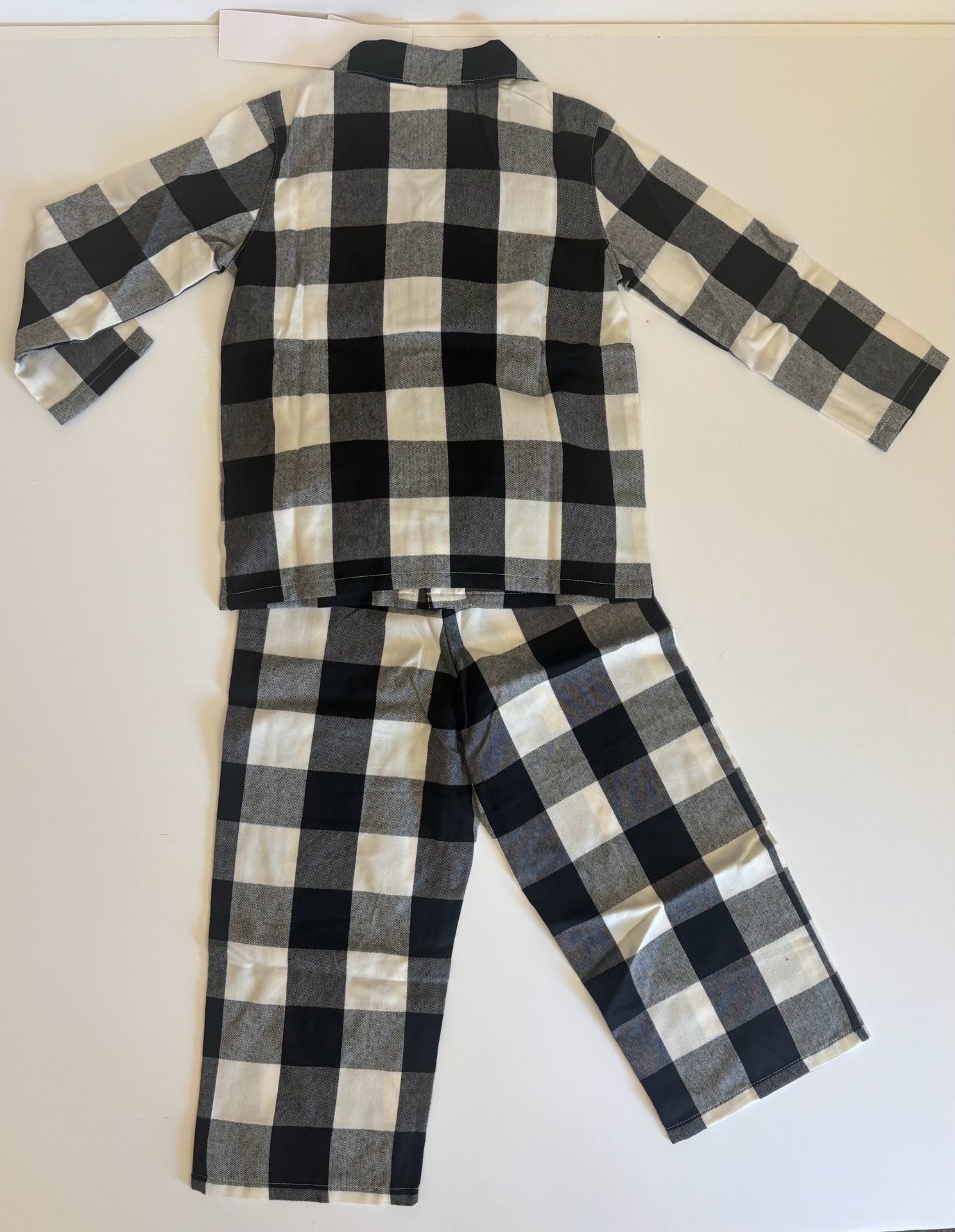 Old Navy Boys Buffalo Plaid Long-Sleeve Button-Down Pajama Set 3