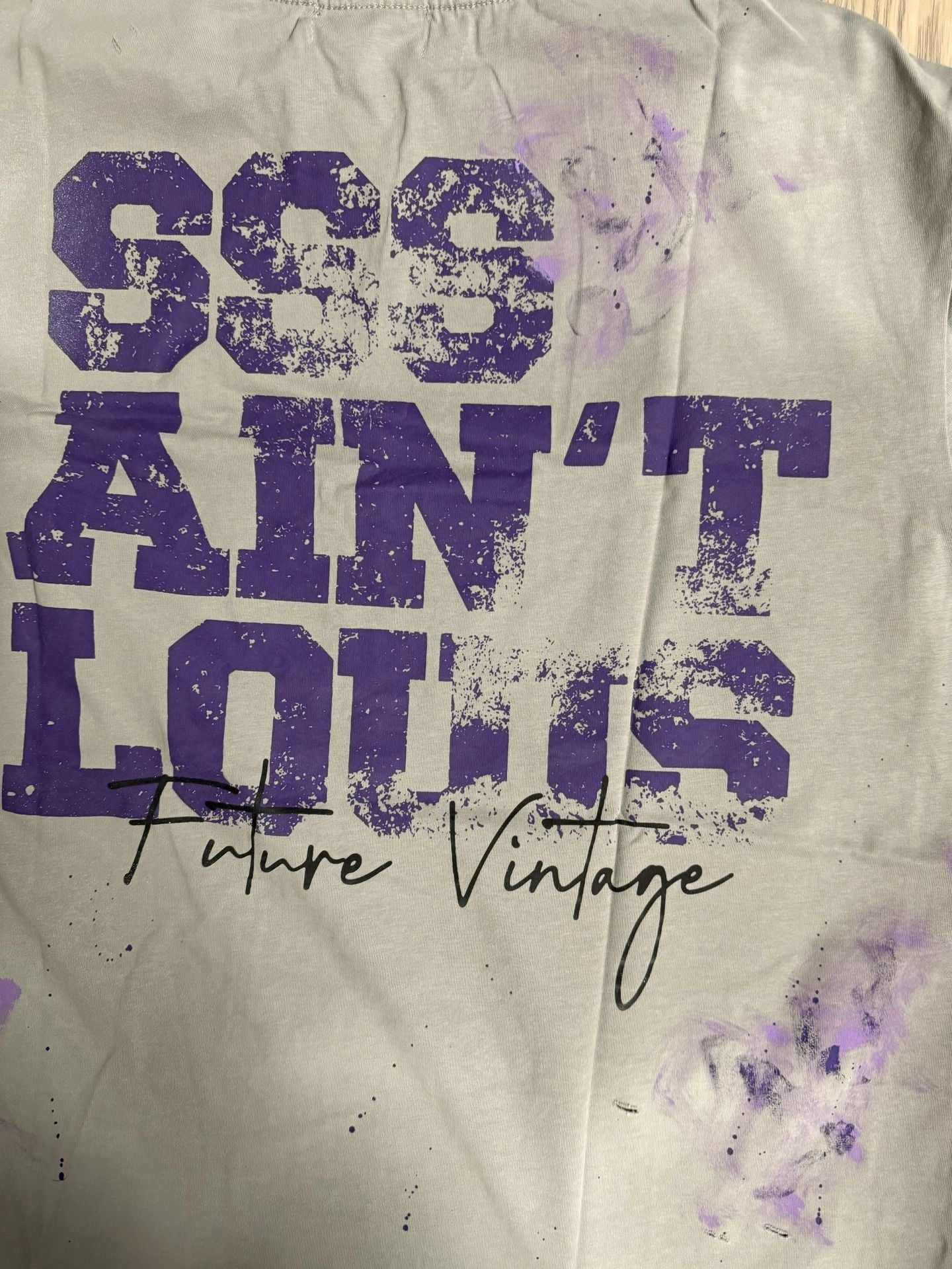 SSSAINT LOUIS Future Vintage Distressed Graphic T-Shirt 5
