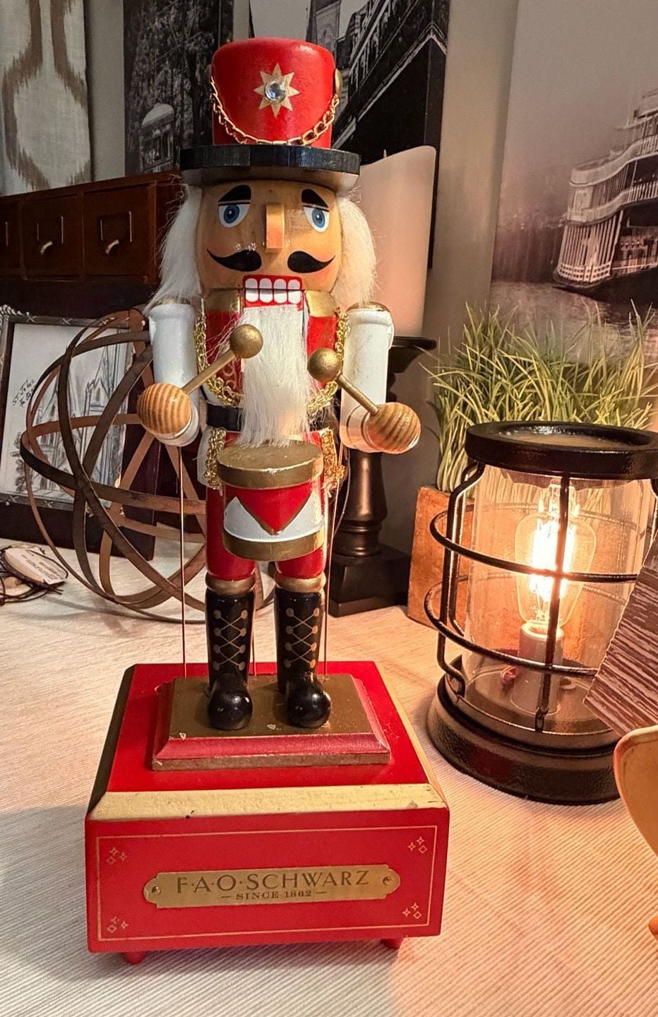 FAO Schwarz Musical Drummer Nutcracker Figurine 2