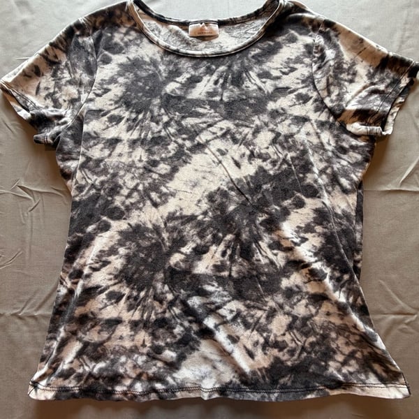Bobbie Brooks Ladies Black and White Tie Dye Crew Neck Short Sleeve T-Shirt