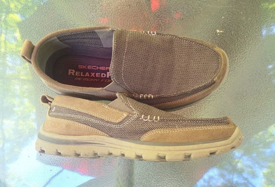 Skechers Relaxed Fit Superior Milford Men's Slip-On Loafers 2