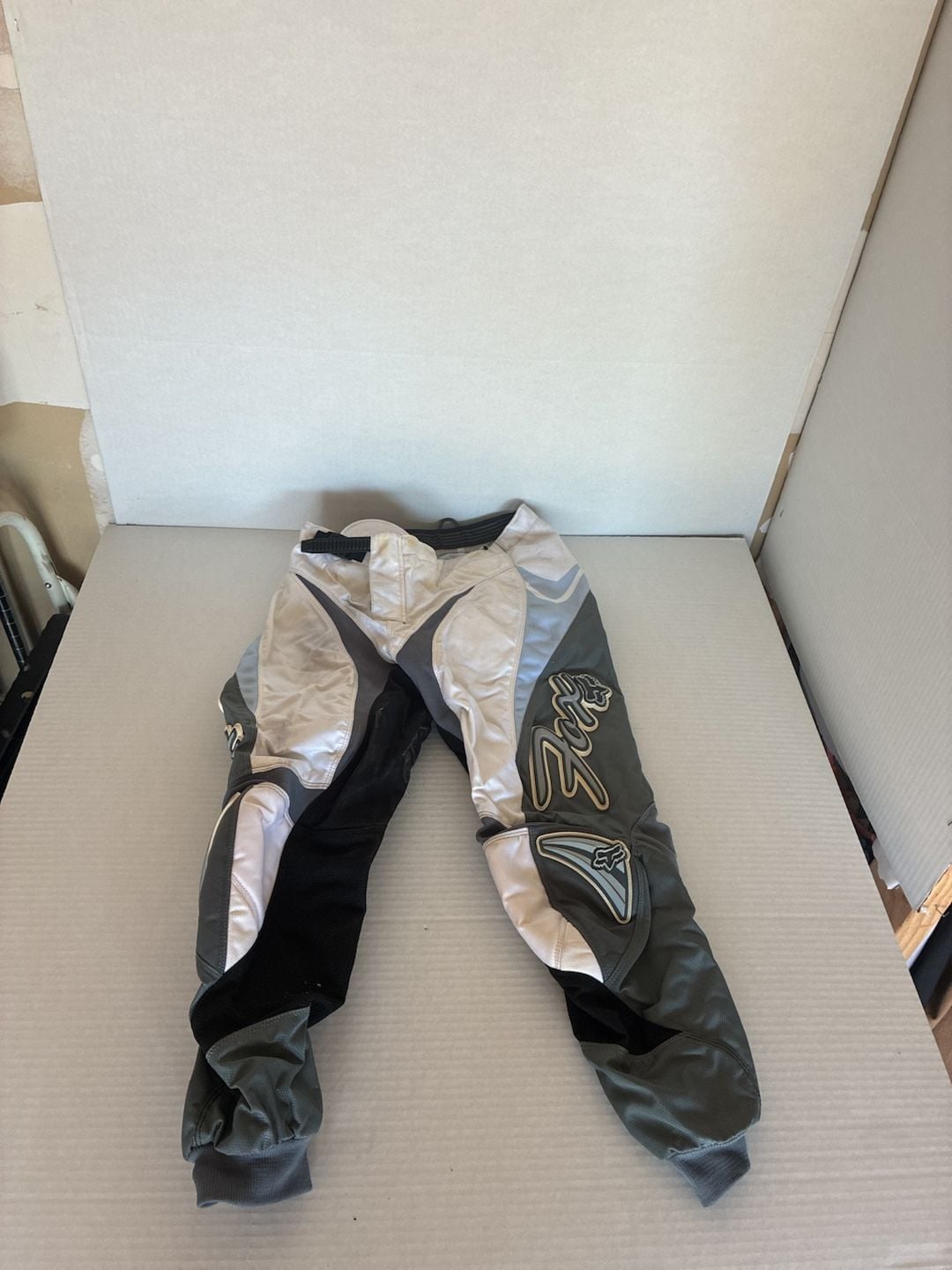 Fox Racing 180 Girls 12/14 Motocross Riding Pants Dirt Bike Moto MTB Nylon 2