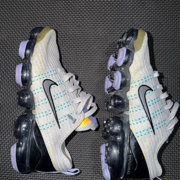 Nike Air VaporMax Flyknit 3 GS 'Grey Fog/Metallic Silver-Light Thistle' BQ5238-007
