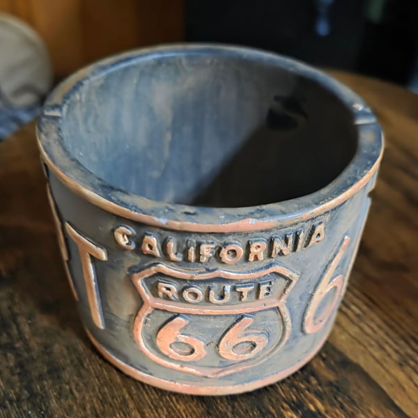 Set of 2 Vintage California Route 66 Decorative Ceramic Planters or Candle Holders.
