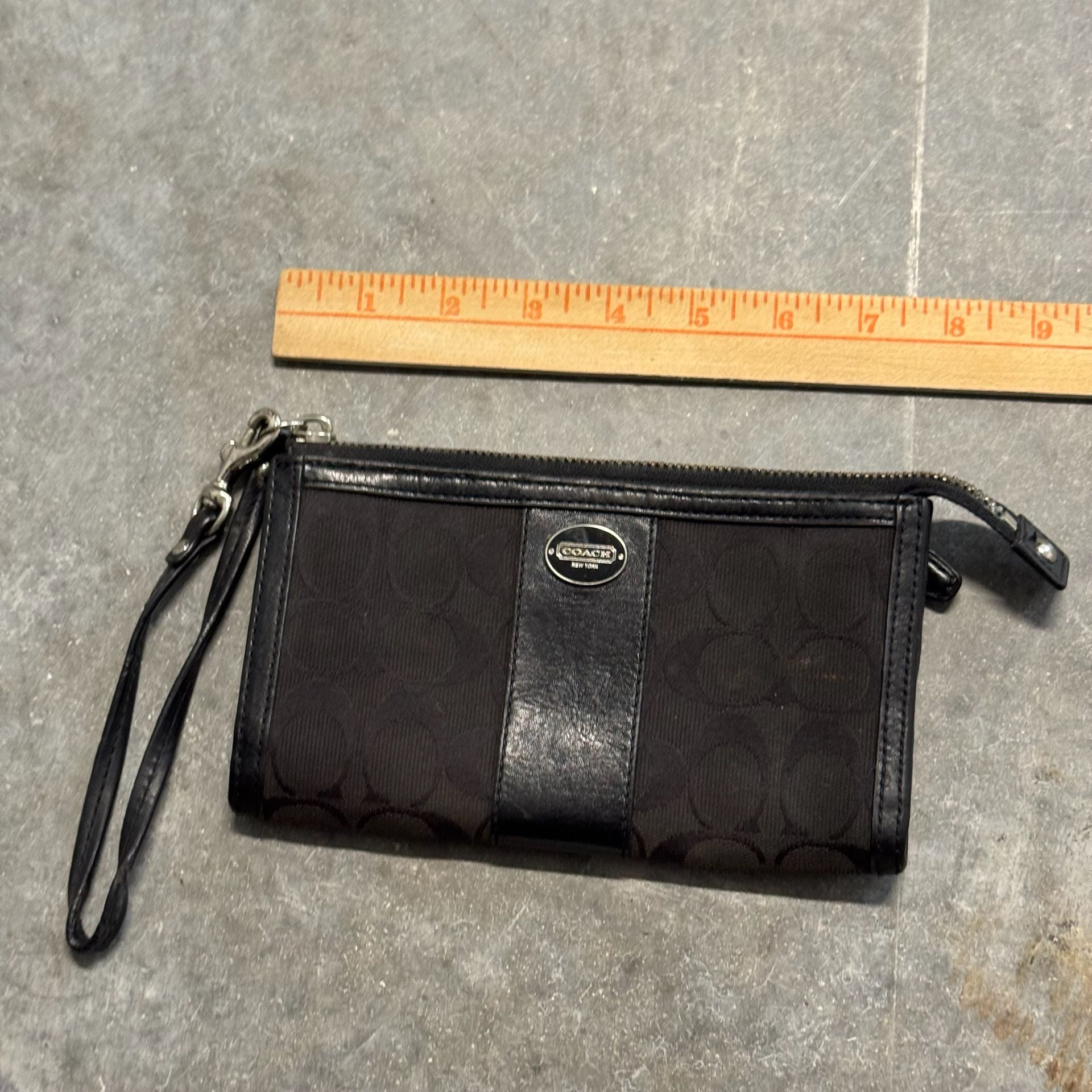 Coach Signature Monogram Canvas and Leather Wristlet Wallet Front Logo Plate 4